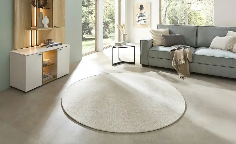 Handweb-Teppich, in Wohnsituation