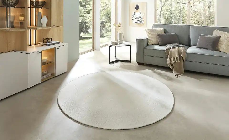 Handweb-Teppich, in Wohnsituation