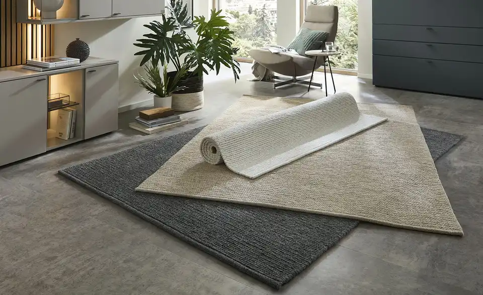 Handweb-Teppich, in Wohnsituation