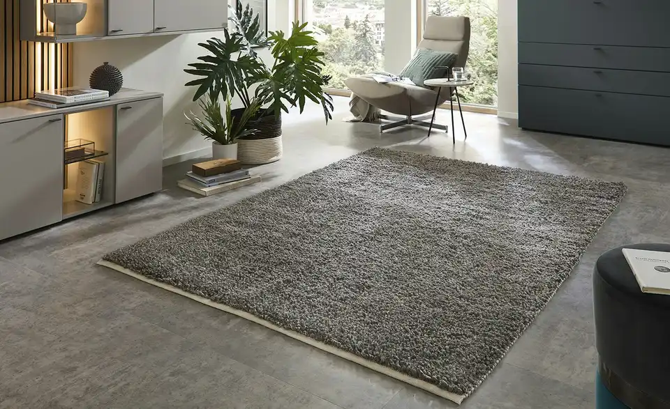 Handweb-Teppich, in Wohnsituation