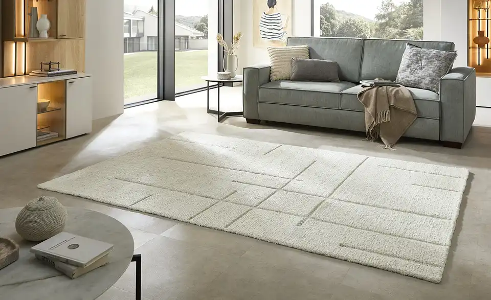 Handweb-Teppich, in Wohnsituation