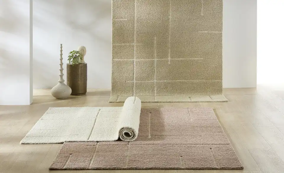 Handweb-Teppich, in Wohnsituation