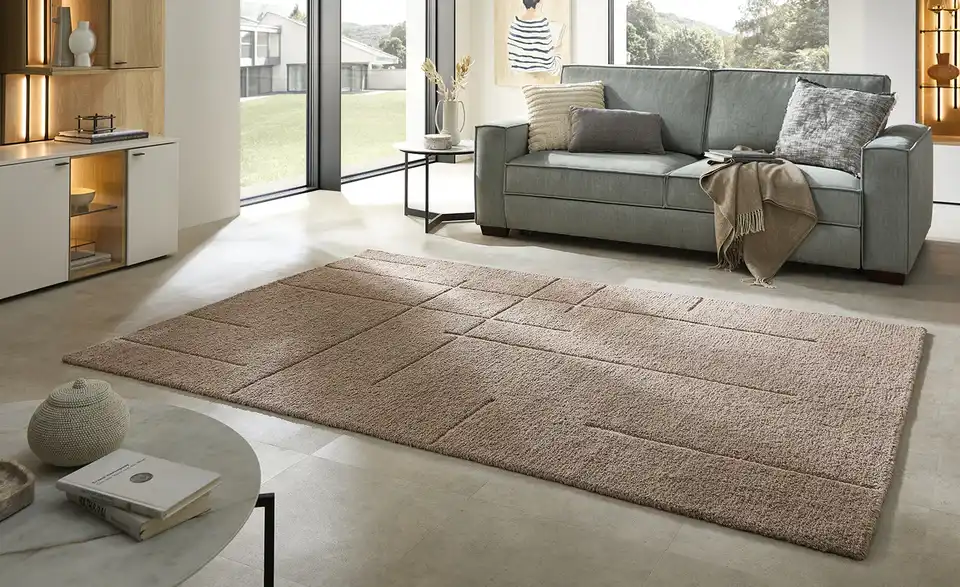 Handweb-Teppich, in Wohnsituation