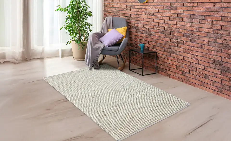 como Handweber-Teppich, in Wohnsituation