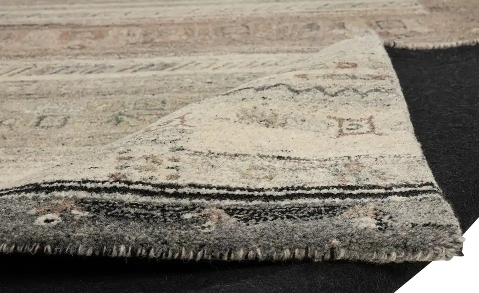 Kurzflorteppich, Detailansicht