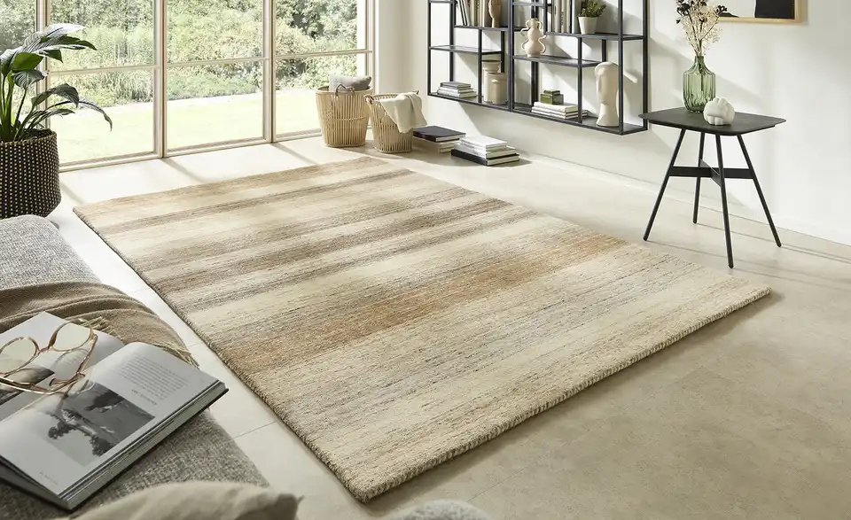 Handtuft-Teppich, in Wohnsituation