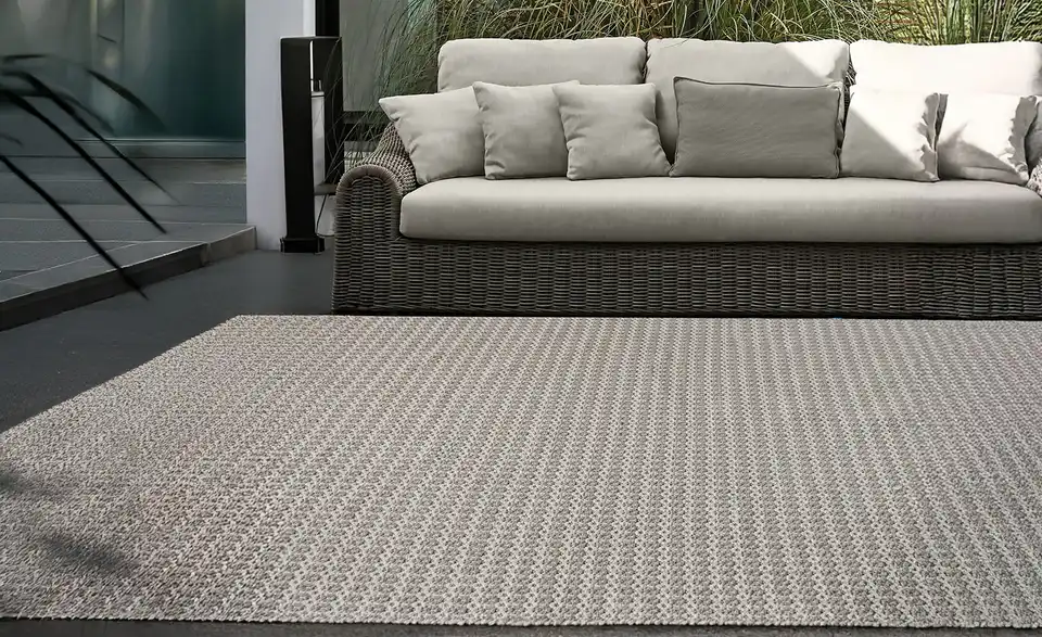 como Outdoor-Teppich, in Wohnsituation