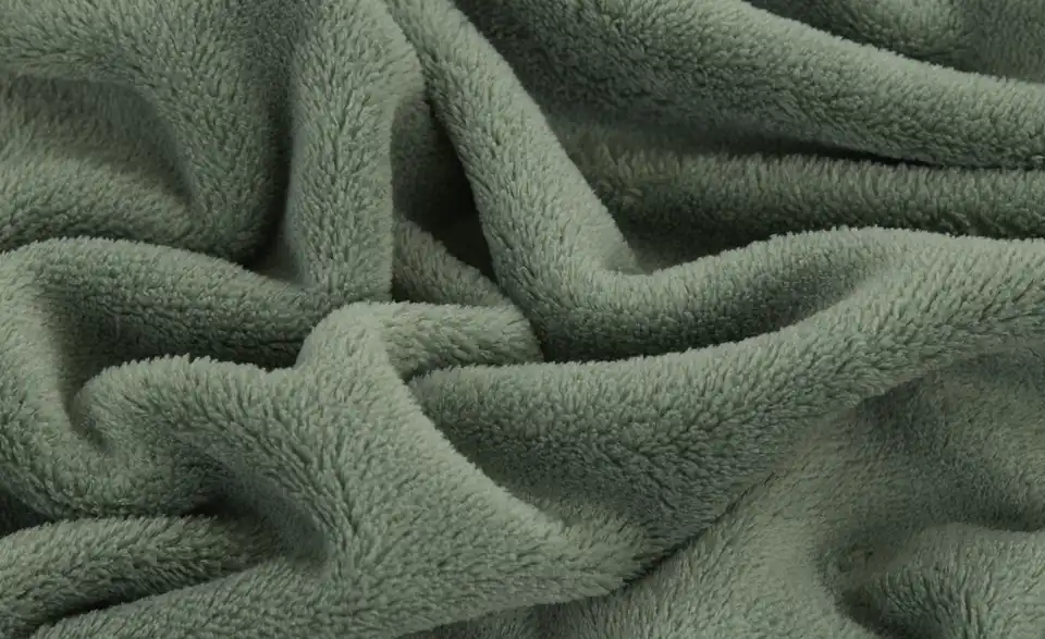 como Coralfleecedecke Emely, Detailansicht