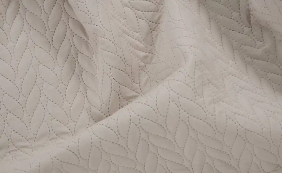 IBENA Tagesdecke Nancy, Detailansicht