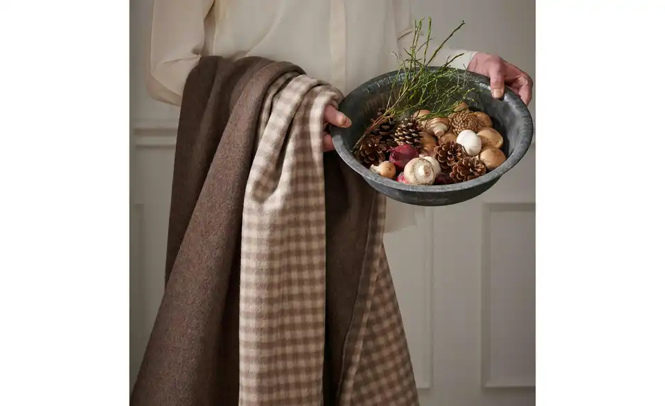 Apelt Plaid, in Wohnsituation