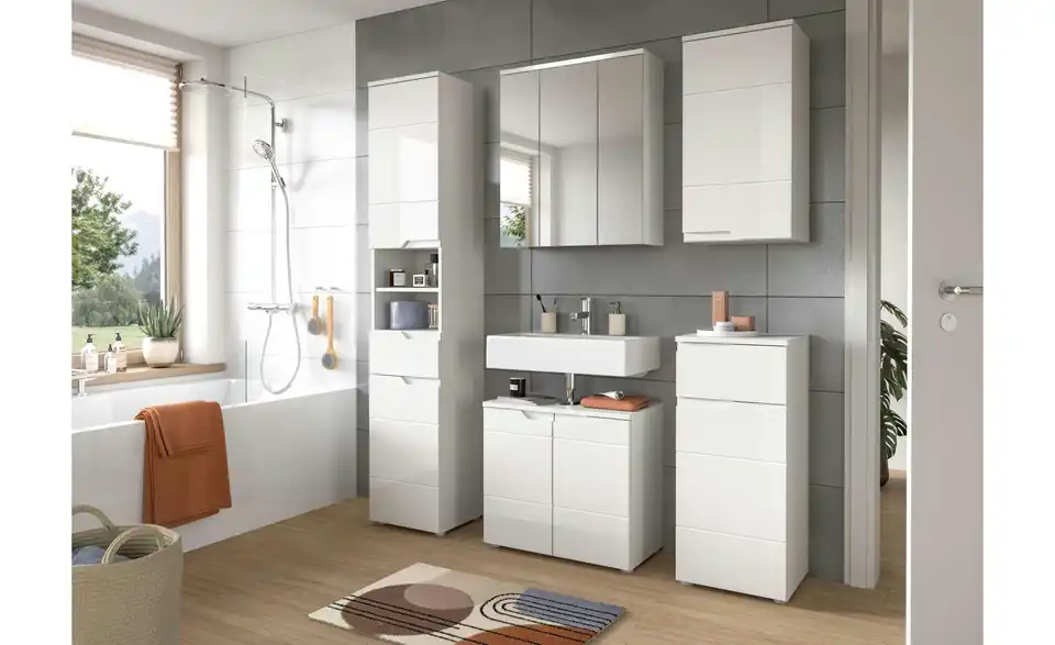 Badkombination, in Wohnsituation