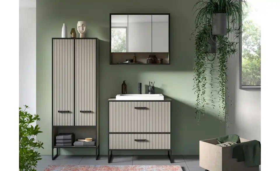 Badkombination, in Wohnsituation