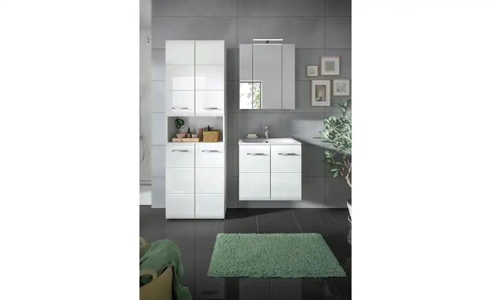 Badkombination, in Wohnsituation