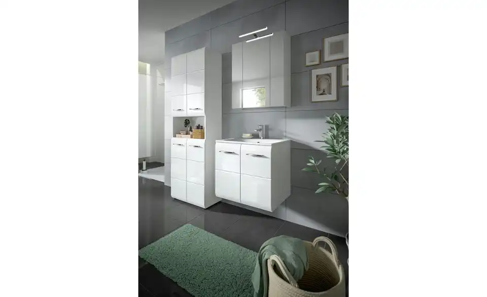 Badkombination, in Wohnsituation