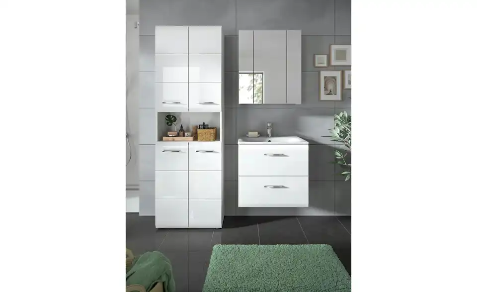 Badkombination, in Wohnsituation