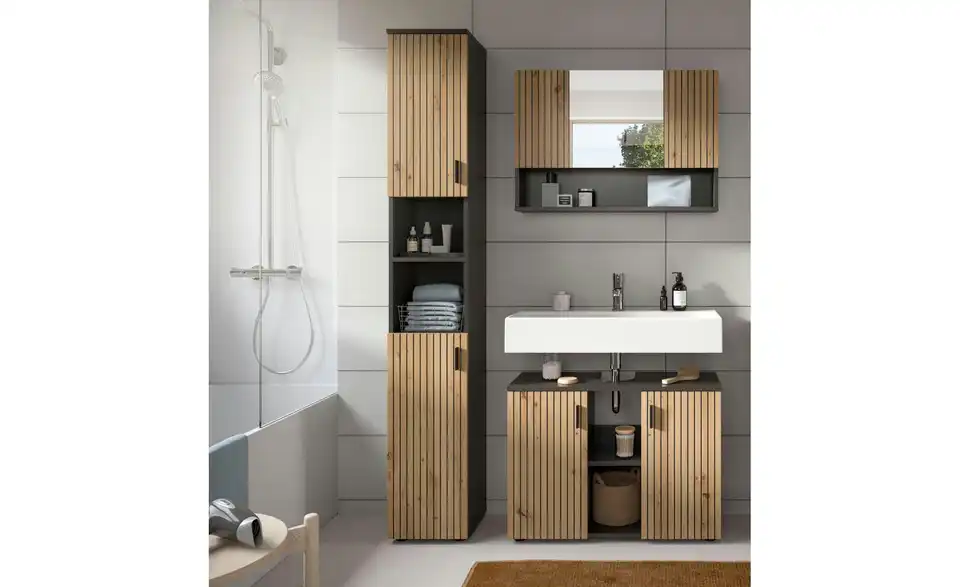 Badkombination, in Wohnsituation