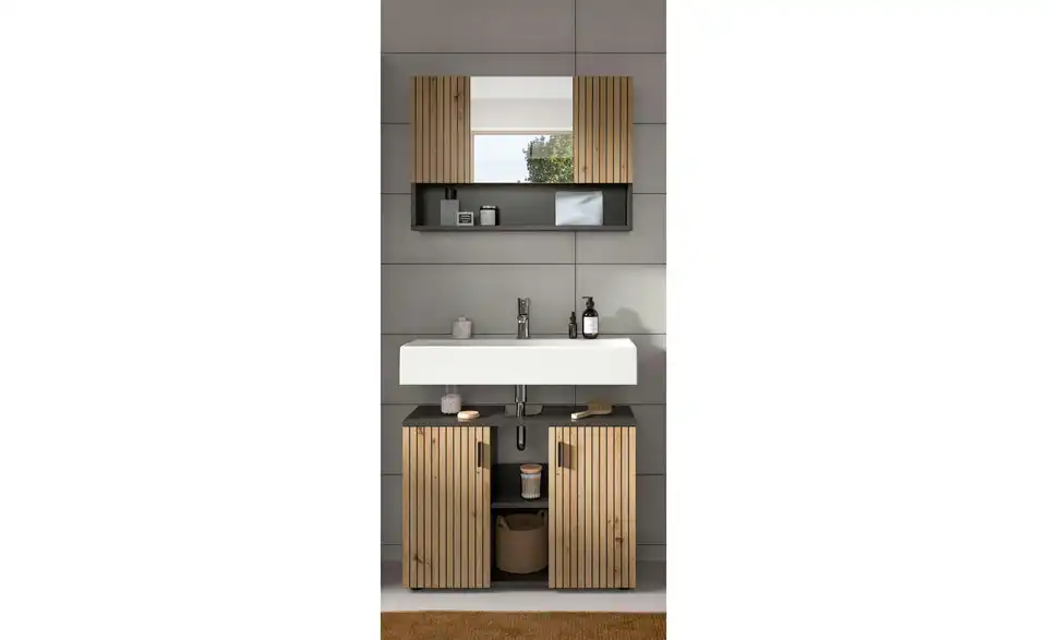 Badkombination, in Wohnsituation