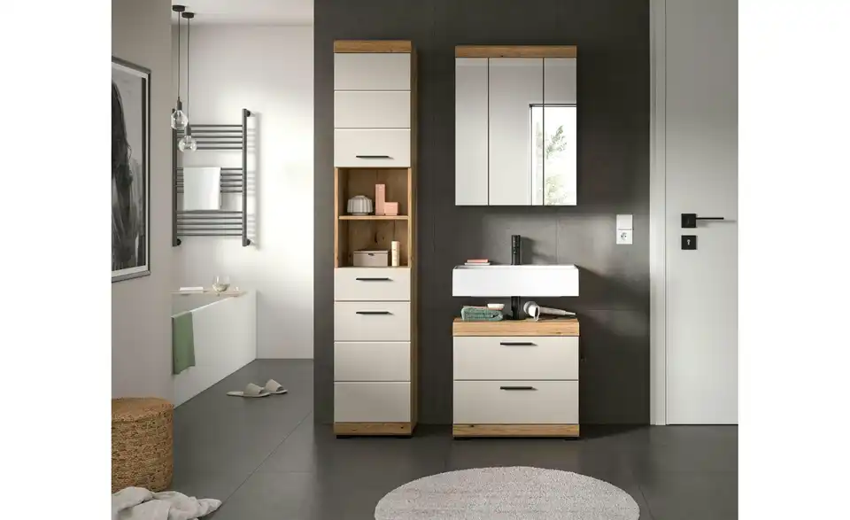 Badkombination, in Wohnsituation