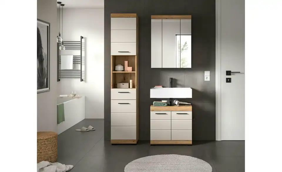 Badkombination, in Wohnsituation