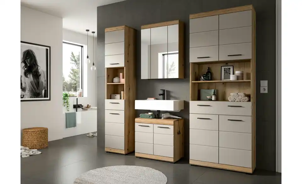 Badkombination, in Wohnsituation