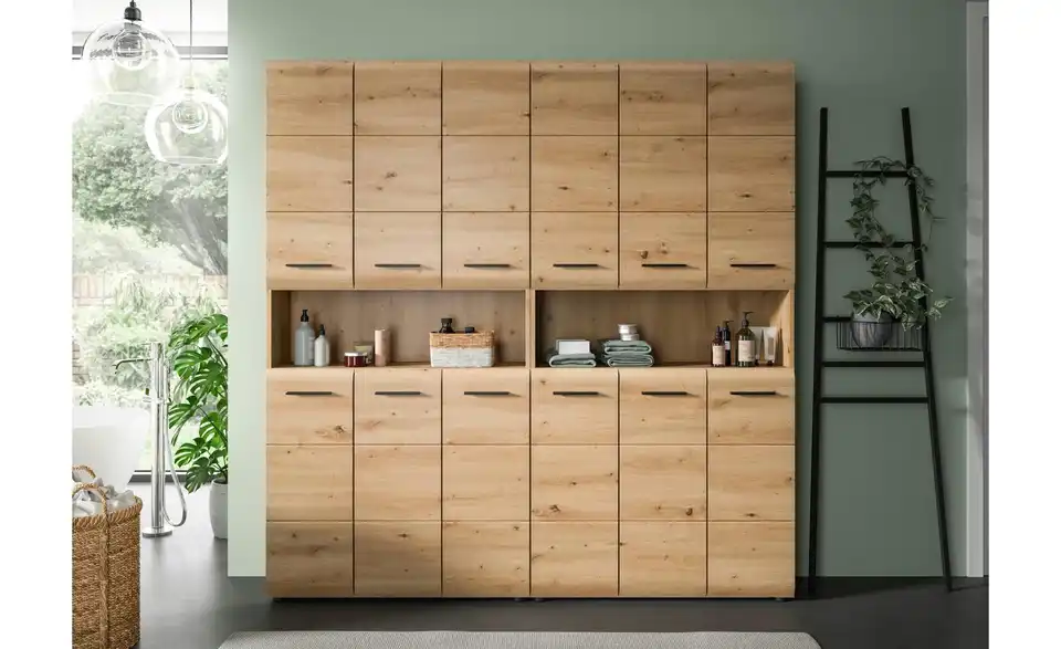 Badkombination, in Wohnsituation