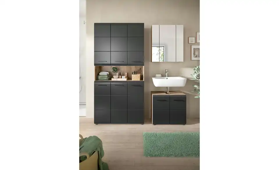 Badkombination, in Wohnsituation