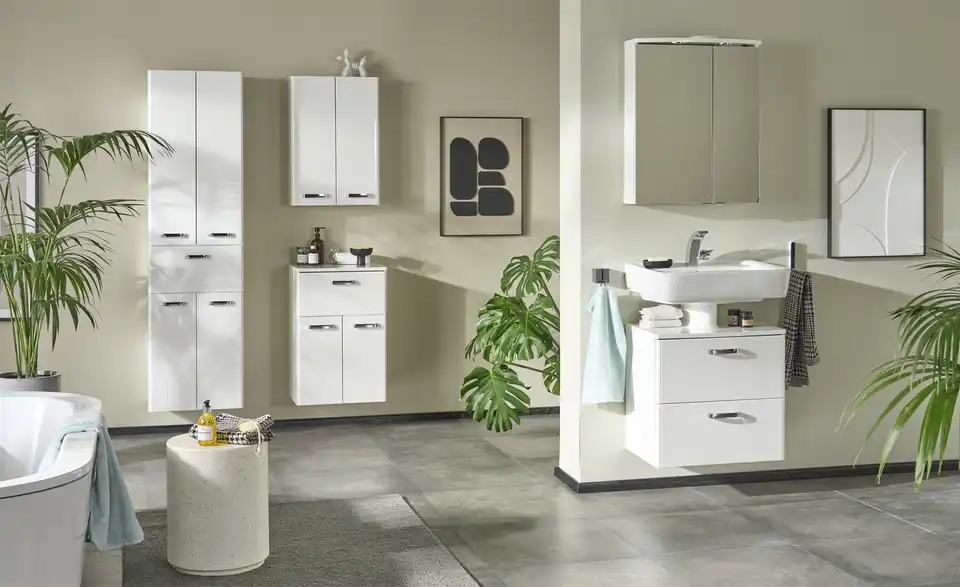 Wandschrank, in Wohnsituation