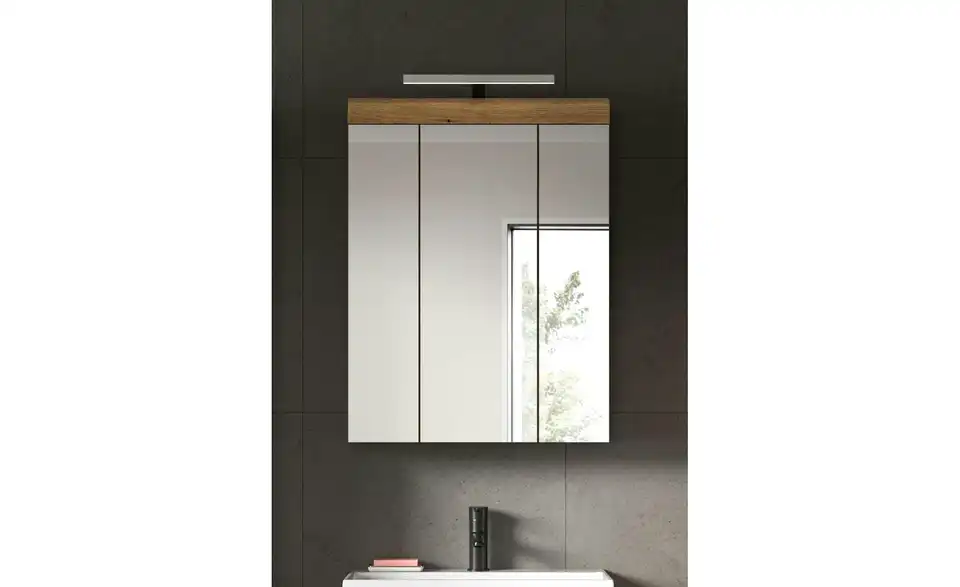 Spiegelschrank, in Wohnsituation