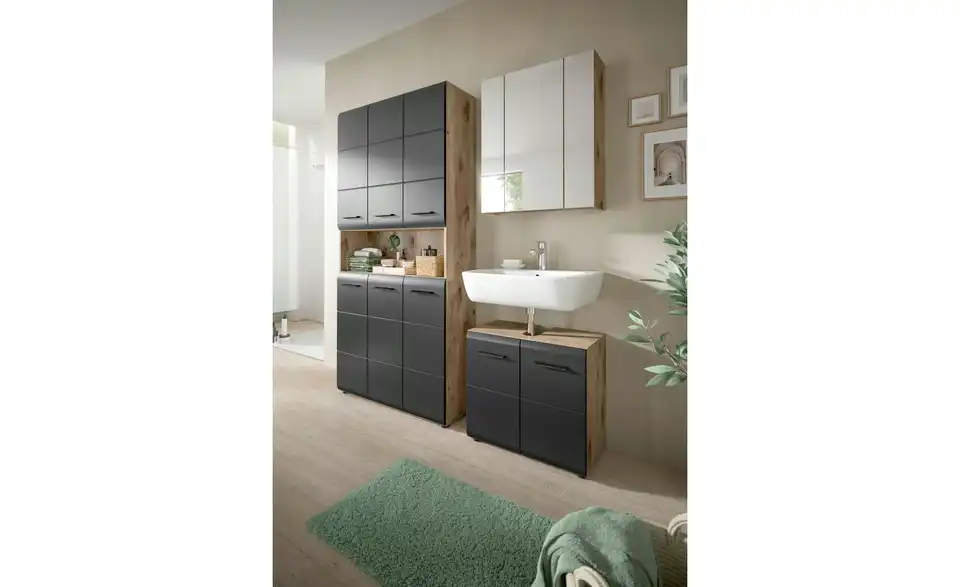 Mehrzweckschrank, in Wohnsituation