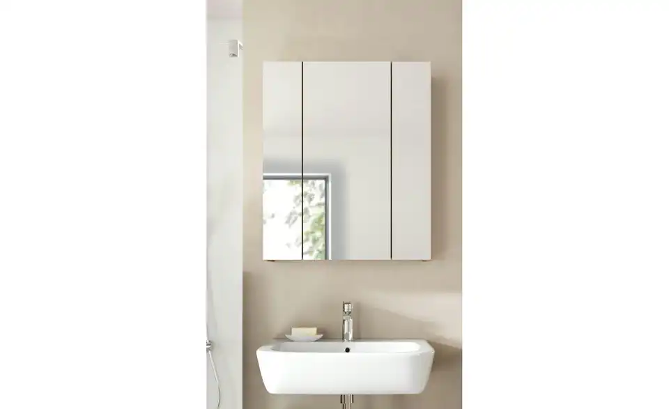 Spiegelschrank, in Wohnsituation