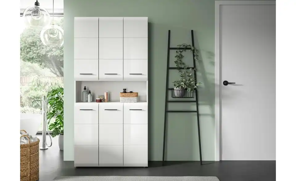 Mehrzweckschrank, in Wohnsituation