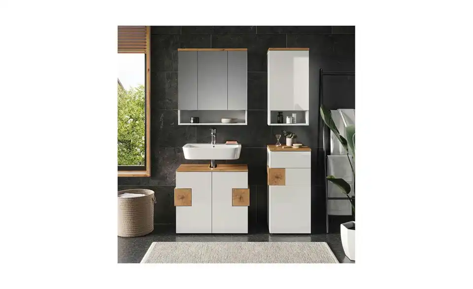 Badschrank, in Wohnsituation