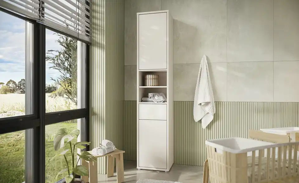 Hochschrank, in Wohnsituation