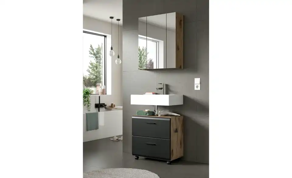 Waschbeckenunterschrank, in Wohnsituation