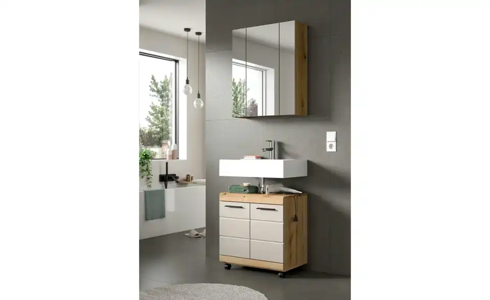 Waschbeckenunterschrank, in Wohnsituation
