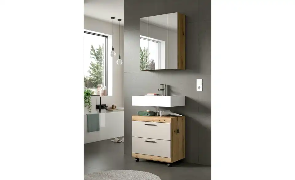Waschbeckenunterschrank, in Wohnsituation