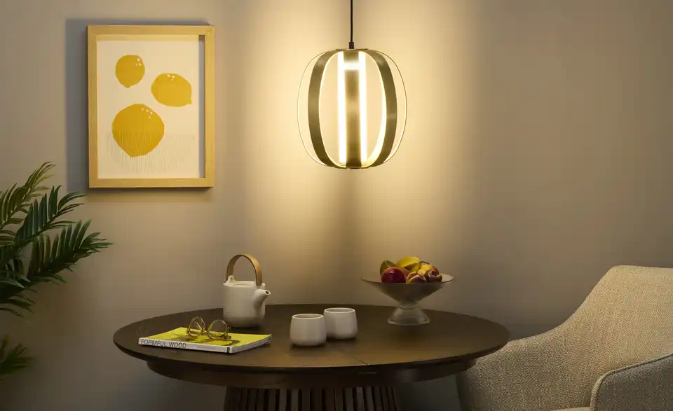 Jette Home Pendelleuchte, in Wohnsituation