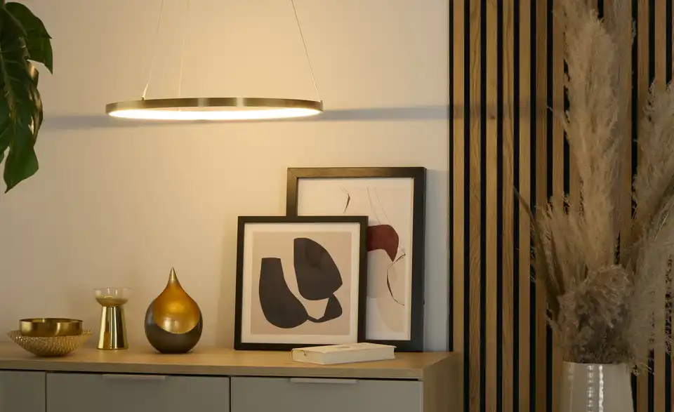 KHG LED-Pendelleuchte, in Wohnsituation