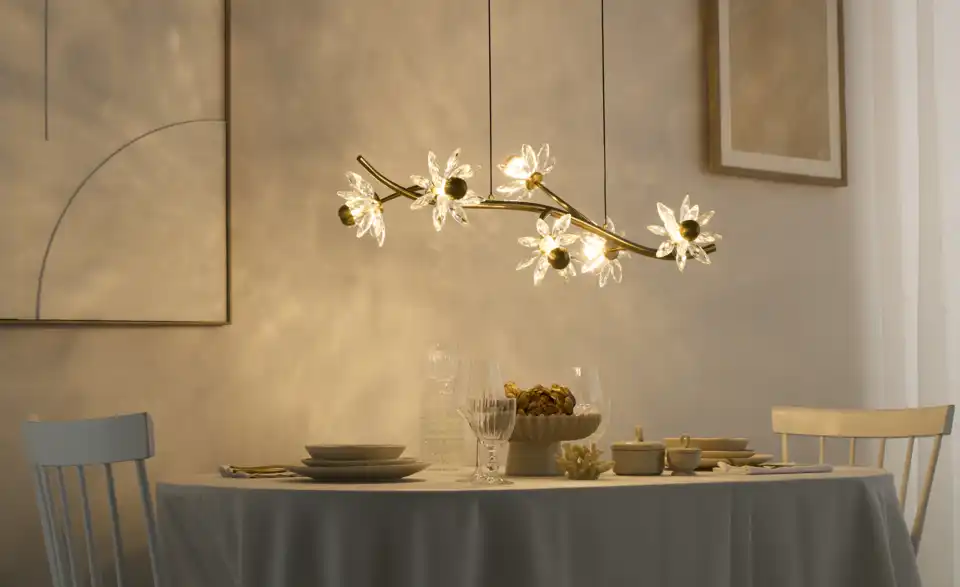 KHG LED-Pendelleuchte, in Wohnsituation