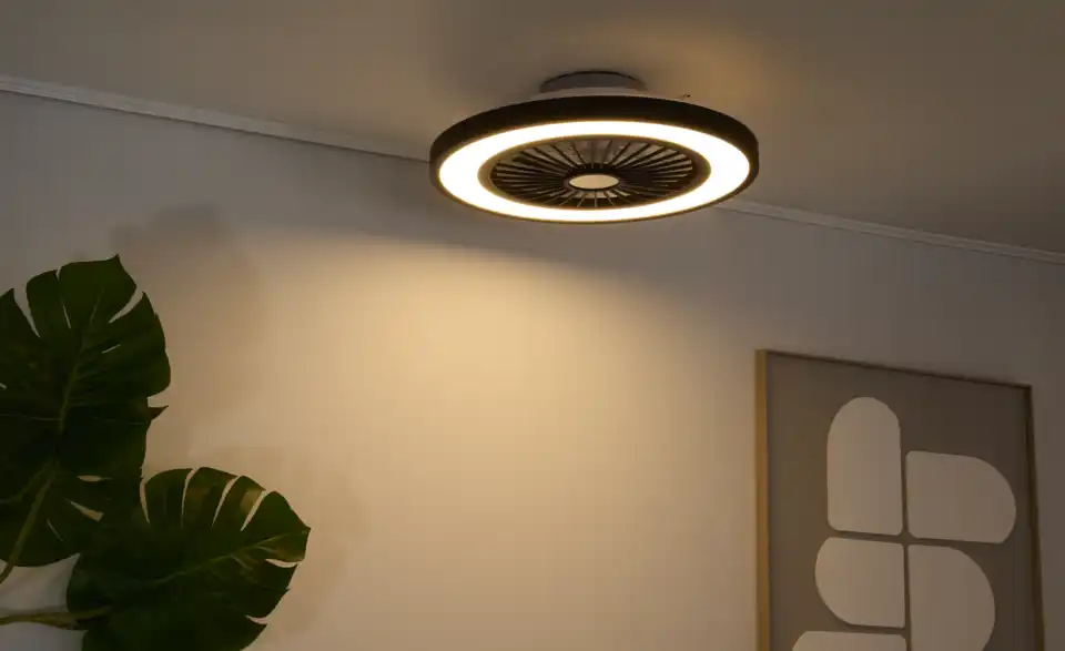 KHG LED-Deckenleuchte, in Wohnsituation