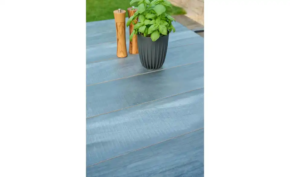 Siena Garden Gartentisch, in Wohnsituation