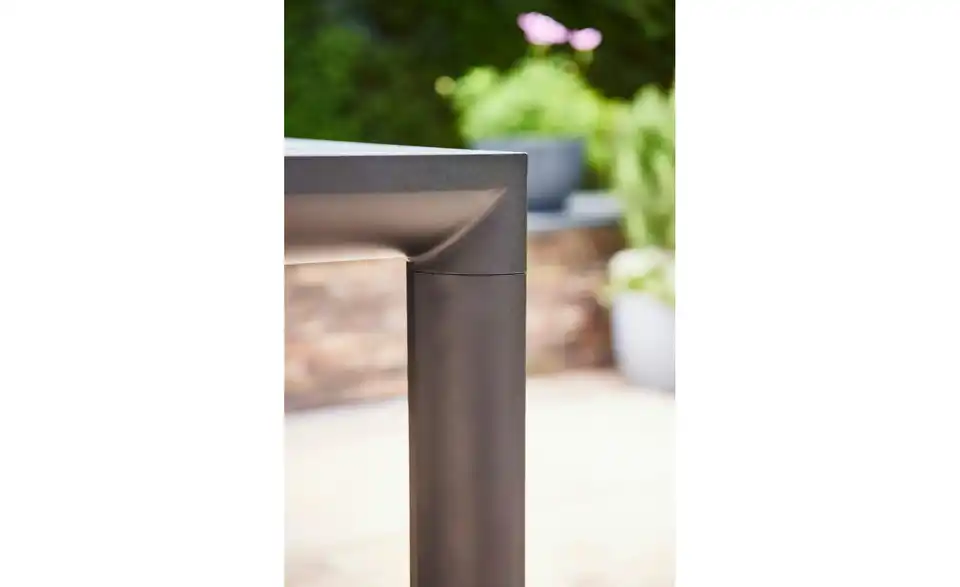 Siena Garden Gartentisch, in Wohnsituation