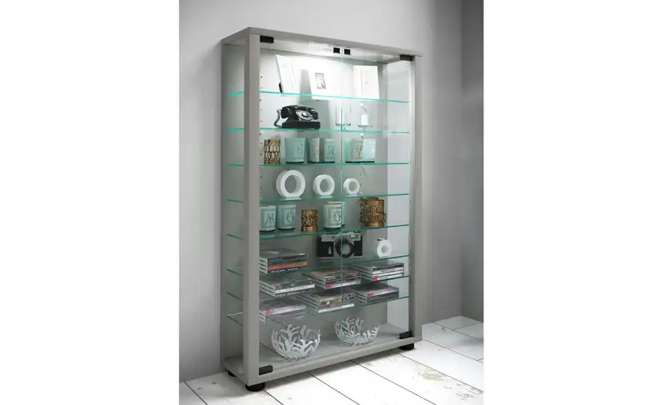 Vitrine, in Wohnsituation