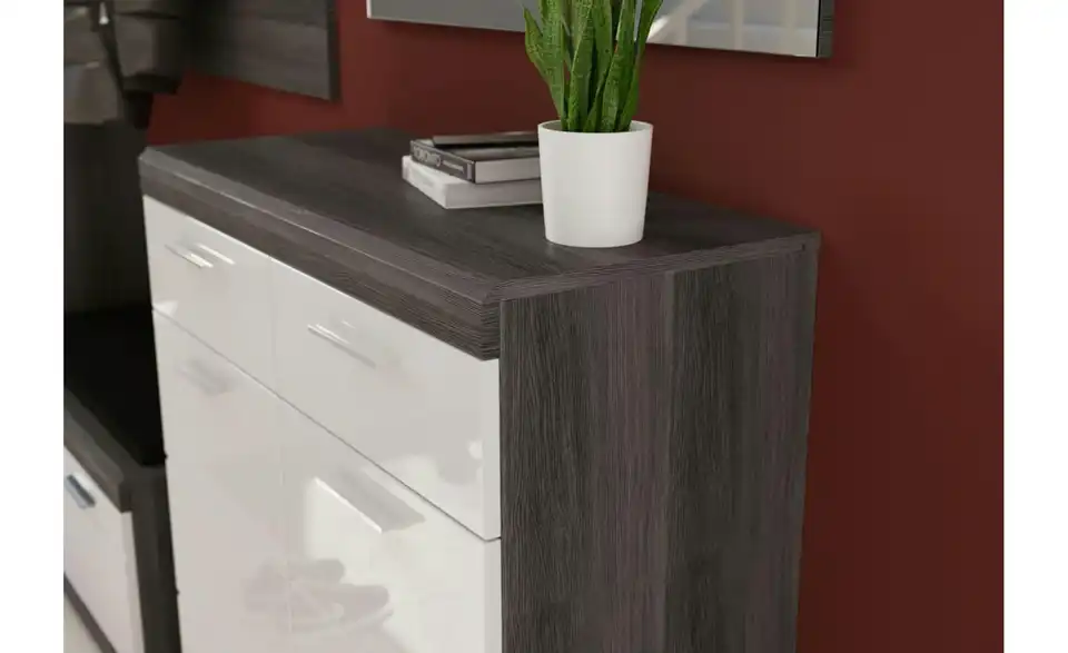 Garderoben-Set, Detailansicht