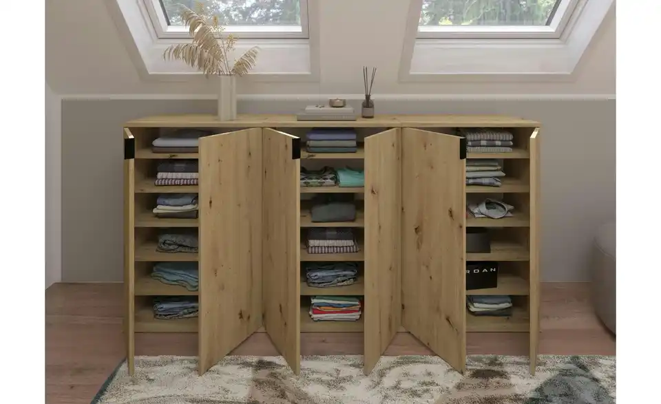 Garderobenkombination, geöffnet