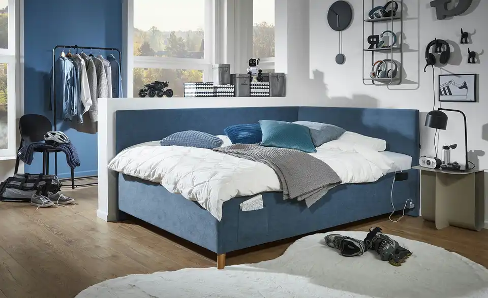 Polsterbett in Cord, in Wohnsituation