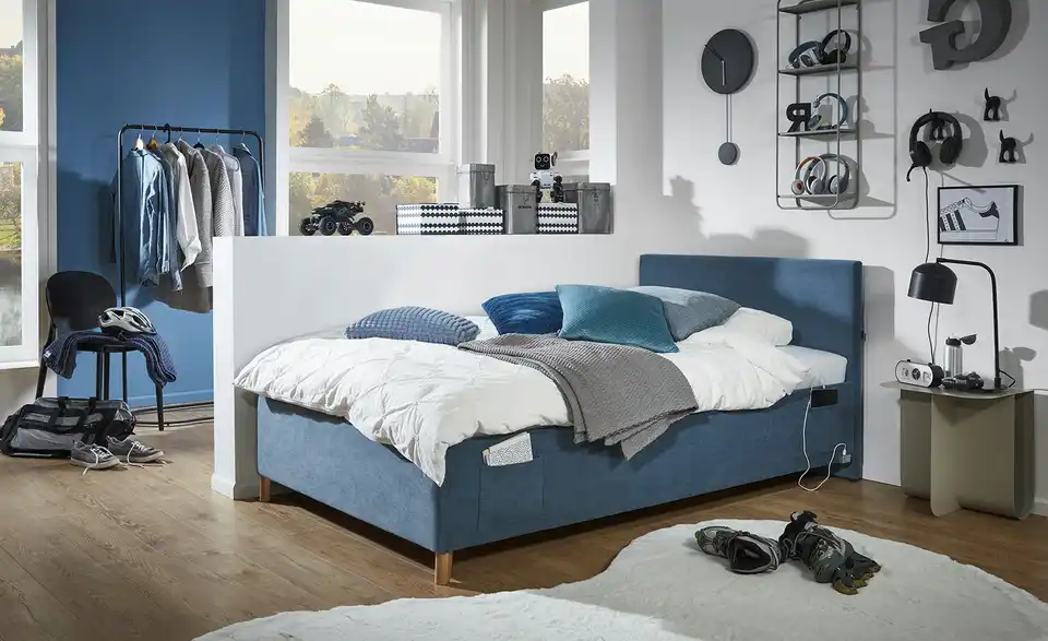 Polsterbett in Cord, in Wohnsituation