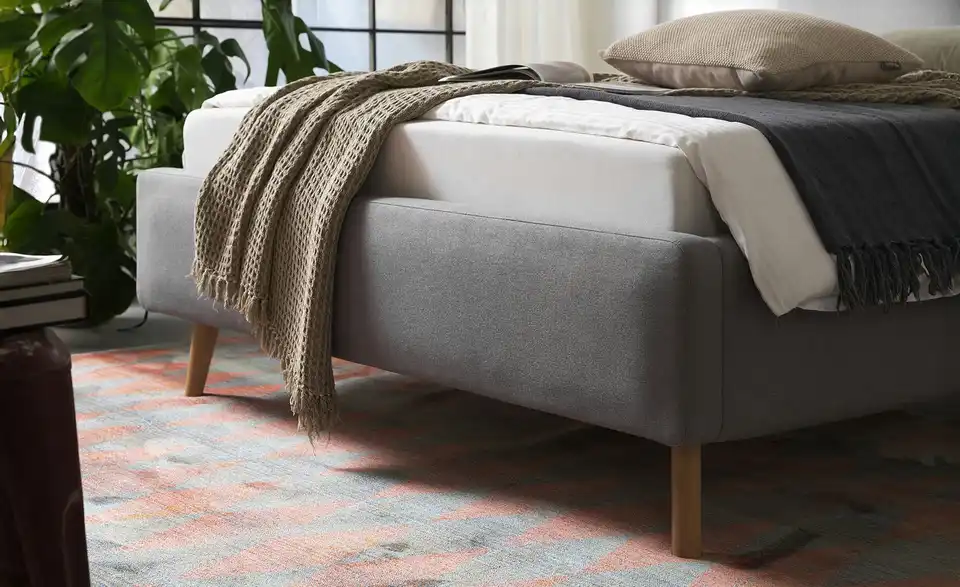 Polsterbett, in Wohnsituation