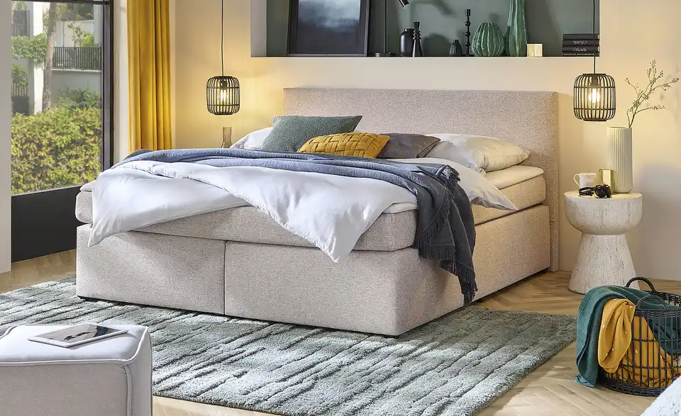 Boxspringbett mit Matratze und Topper, H3, in Wohnsituation