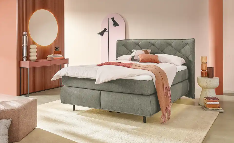 pop Boxspringbett, in Wohnsituation